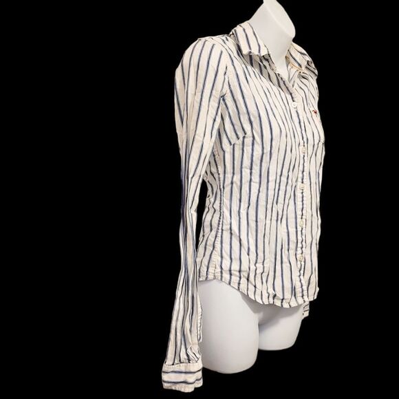 2/$20 Hollister Blue & White Stripes Buttons Down Shirt Size: M - Picture 3 of 7